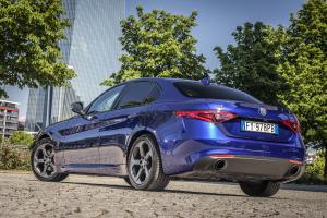 Alfa Romeo Giulia Sprint 2019 года 